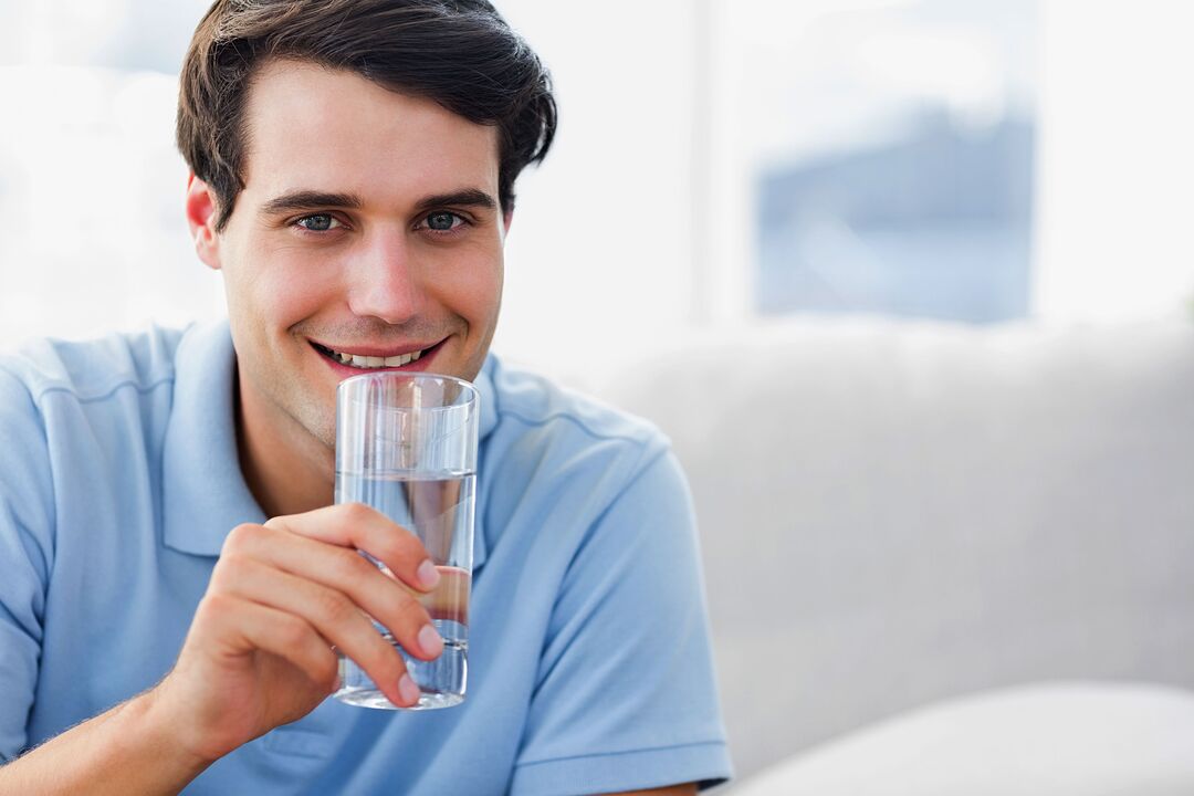 Take Ocuvit capsules with clean water